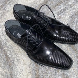 men’s shoes